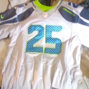 Seattle Seahawks Richard Sherman jersey. And t-shirt